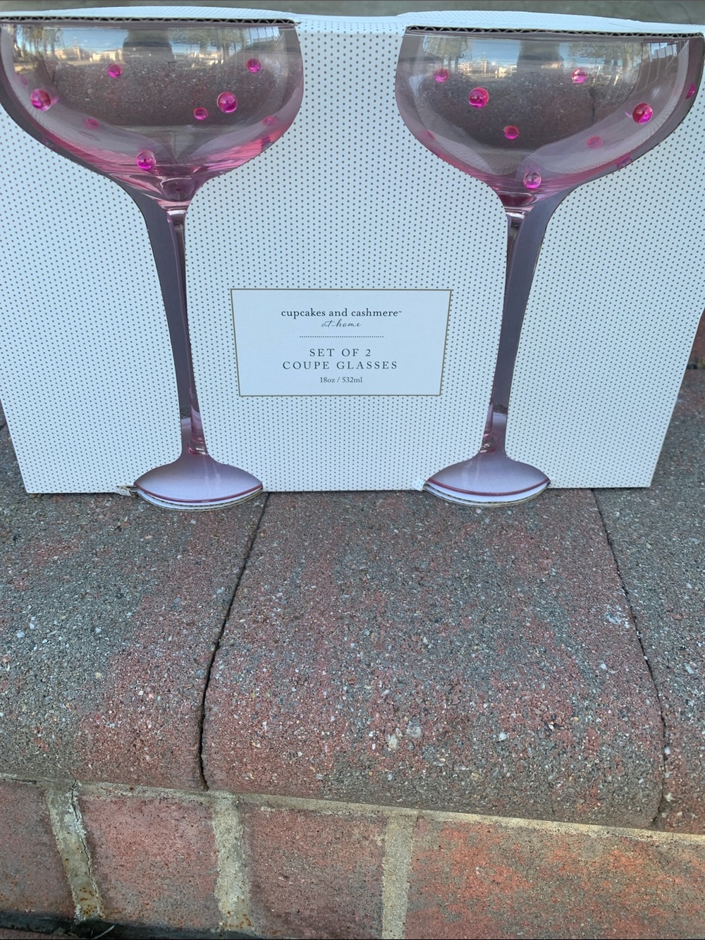 🆕- CUPCAKES & CASHMERE Pink Coupe Glasses - Set of 2 18oz